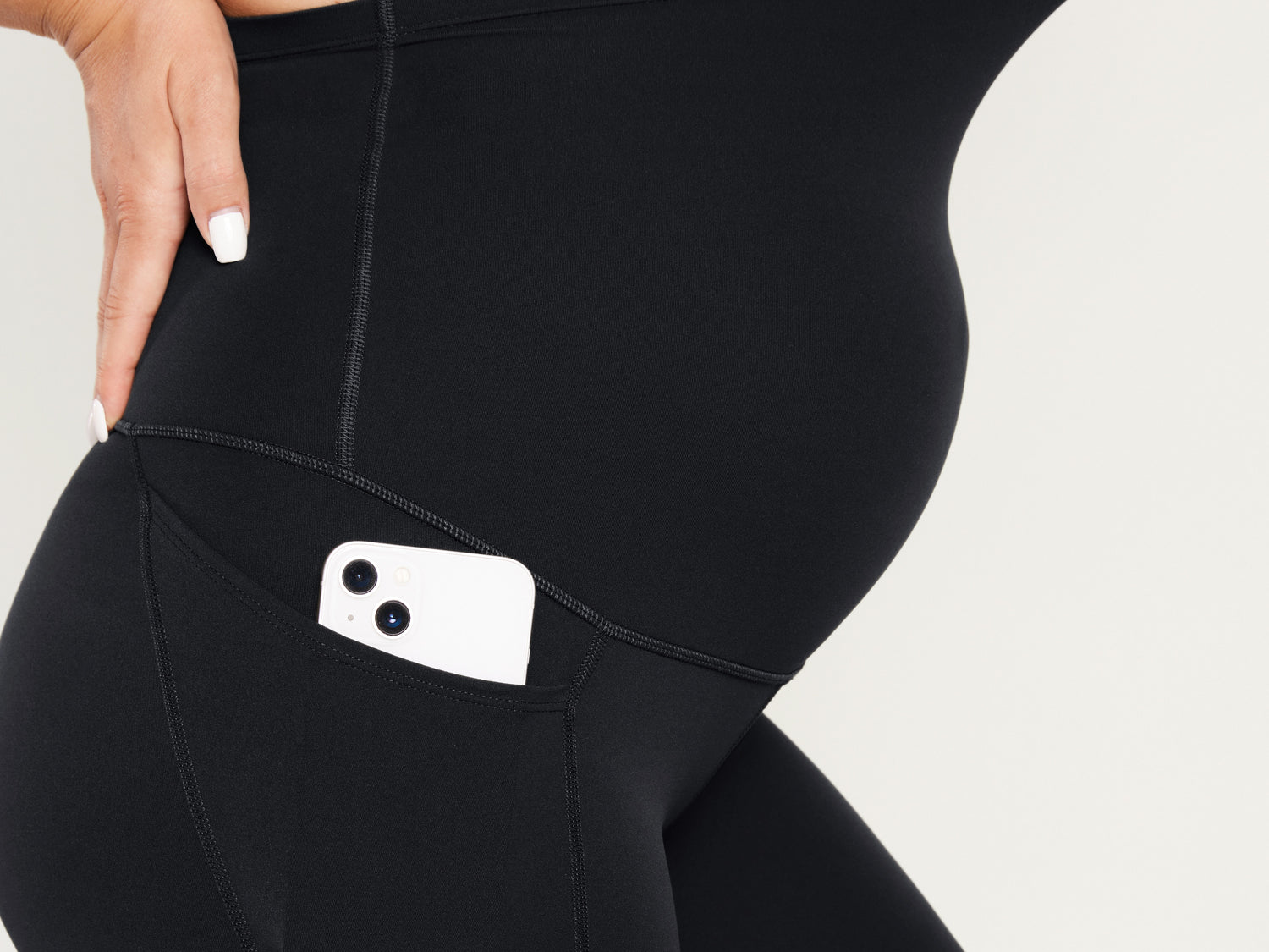 Women's Maternity Leggings with Pockets 25" Black